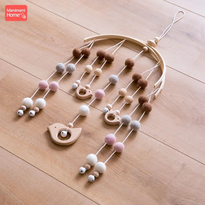 1Pc Baby Wooden Teether Bed Bell Beech Rodent Pendant Wool Ball Rattle Kids Room Bed Hanging Decor Newborn Educational Toy Gifts