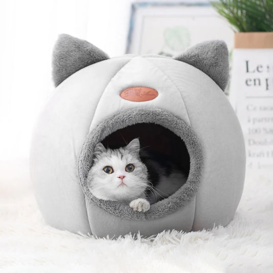 Cozy Winter Cat Bed Tent