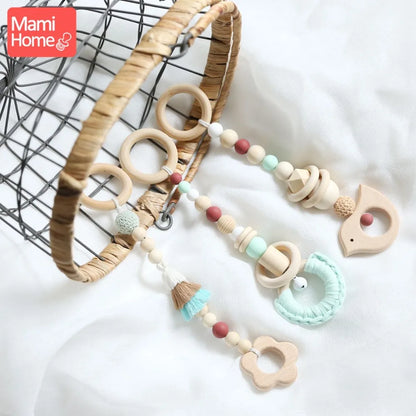 Mamihome 1set Wooden Teether Baby Gym Play Accessories Wood Ring Animals Pendant Food Grade Wood Teething Toy Photography props