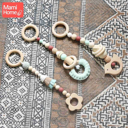 Mamihome 1set Wooden Teether Baby Gym Play Accessories Wood Ring Animals Pendant Food Grade Wood Teething Toy Photography props