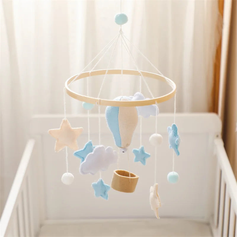 Baby Crib Mobiles Wooden Cloud Hot Balloon Bed Bell Newborn Stroller Rattle Toy Cartoon Plush Toy Infant Baby Boy Girls Toy Gift