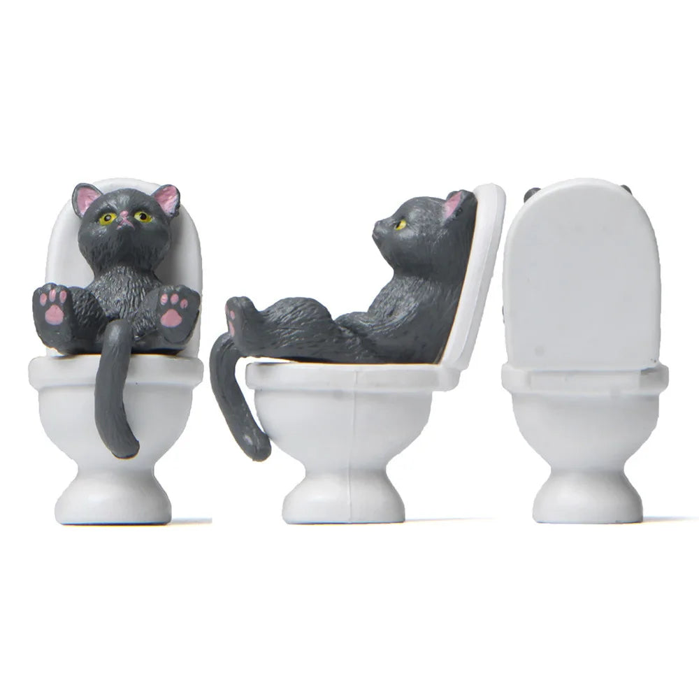 Cat on Toilet Resin Home Decoration Action Figure Dollhouse Landscape Accessories Fairy Garden Miniatures Desktop Model Ornament
