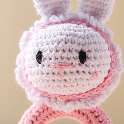 1PC Baby Wooden Rattle Toys Crochet Cartoon Rabbit Rattle Music Toy Teether Ring Baby Teether Rodent Gym Mobile Rattles Toy Gift