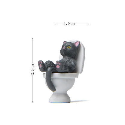 Cat on Toilet Resin Home Decoration Action Figure Dollhouse Landscape Accessories Fairy Garden Miniatures Desktop Model Ornament